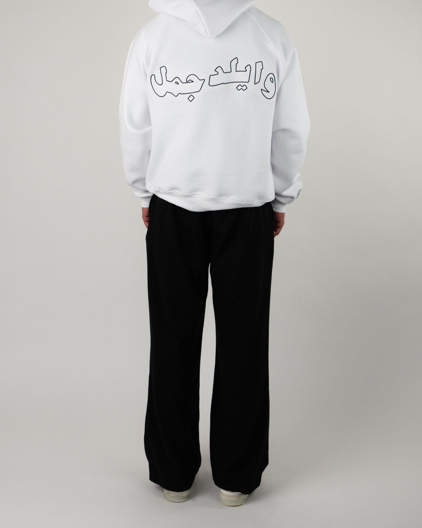  جمل وايلد white Hoodie